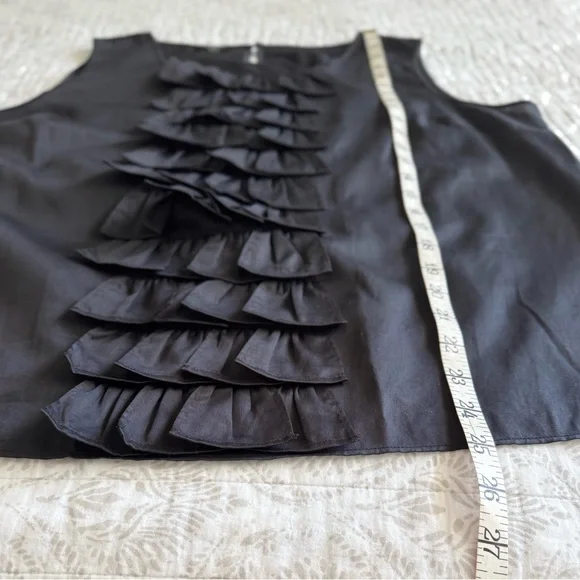 NWOT Talbot’s 100% Cotton Ruffle Blouse 🖤 - Picture 7 of 7
